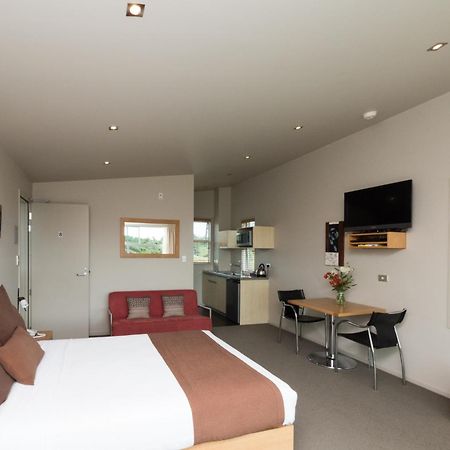 One Burgess Hill Aparthotel Νιου Πλύμουθ Δωμάτιο φωτογραφία